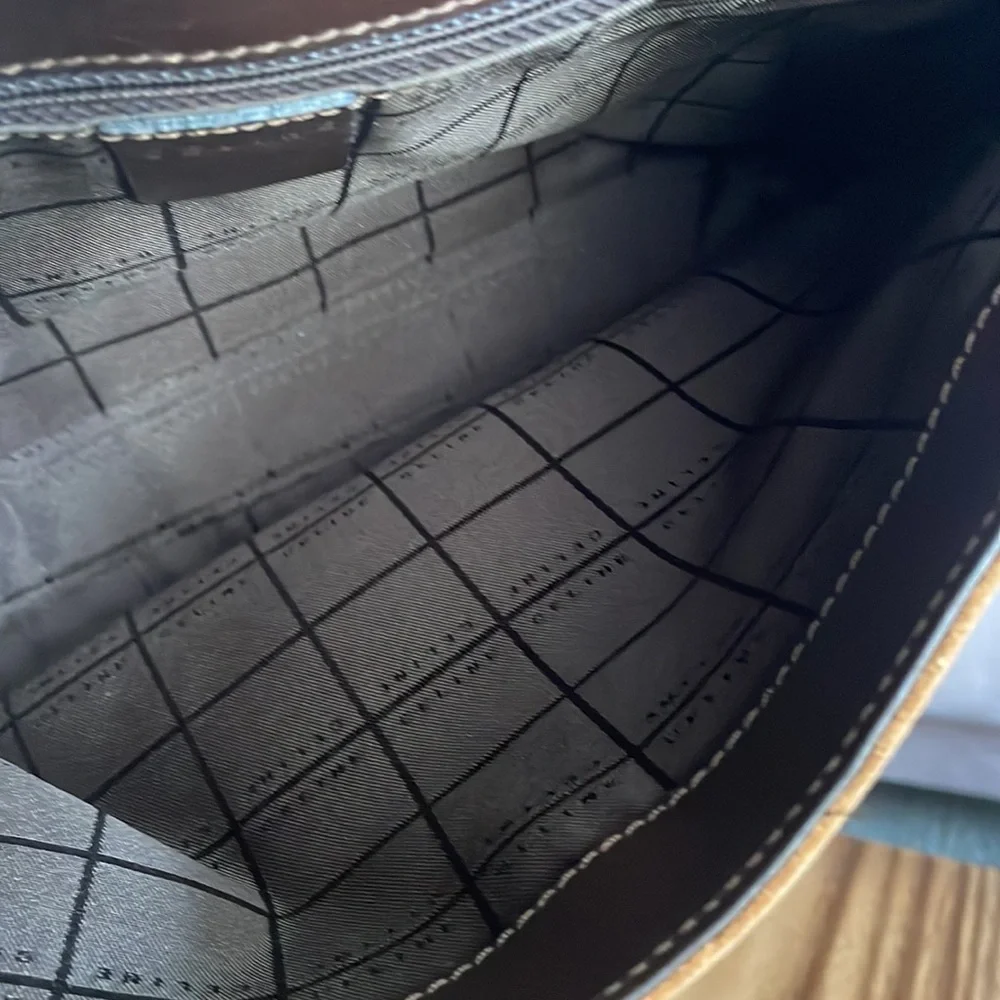 Authentic CELINE suede tote bag - Picture 3 of 9